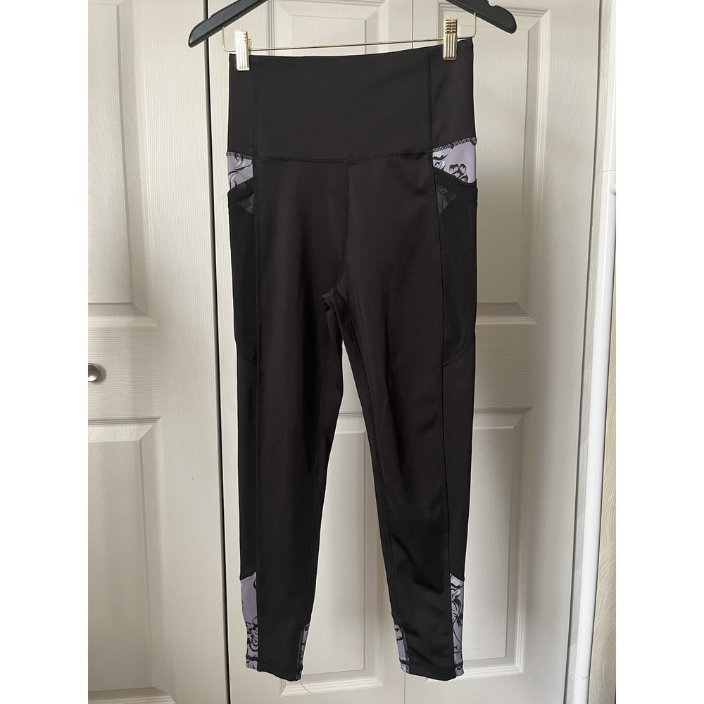Kay Unger Black leggings with pockets, size medium